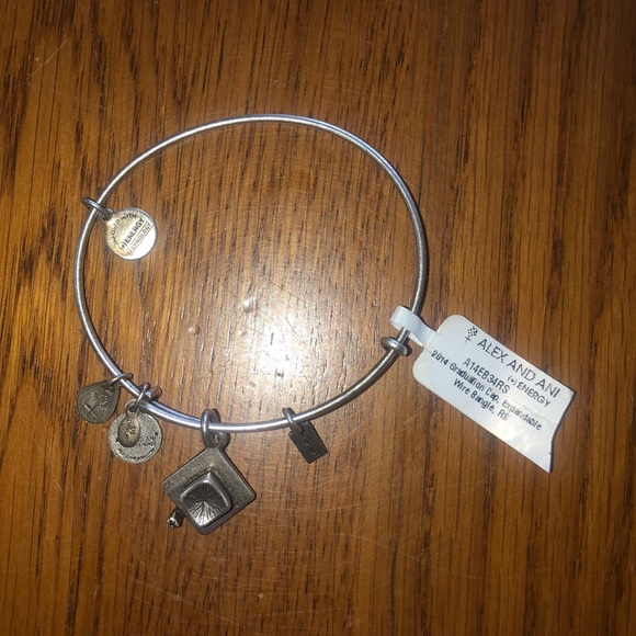 NWT 2014 graduation Alex and Ani bracelet - Picture 2 of 2